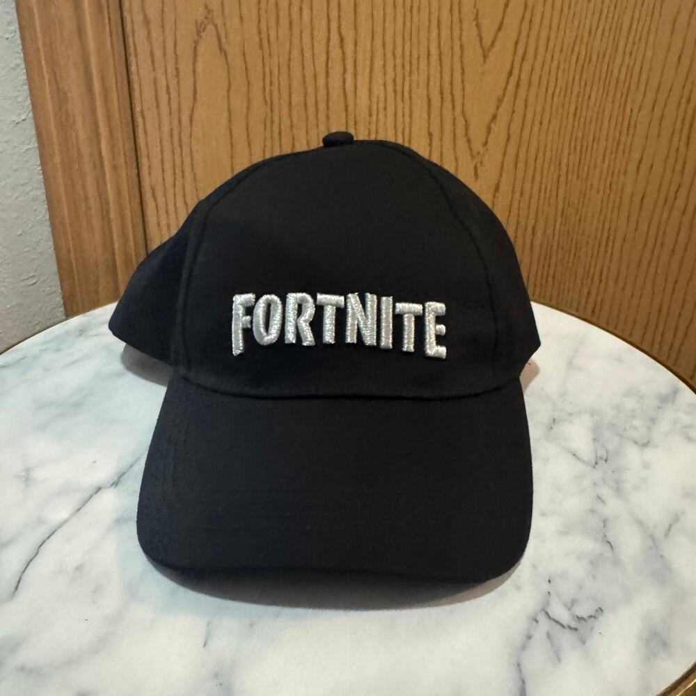 Fortnite Hat black NWOT